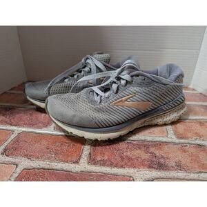 Brooks Womens Adrenaline GTS 20 1202961B073 Lavender Running Shoes Size 7 B